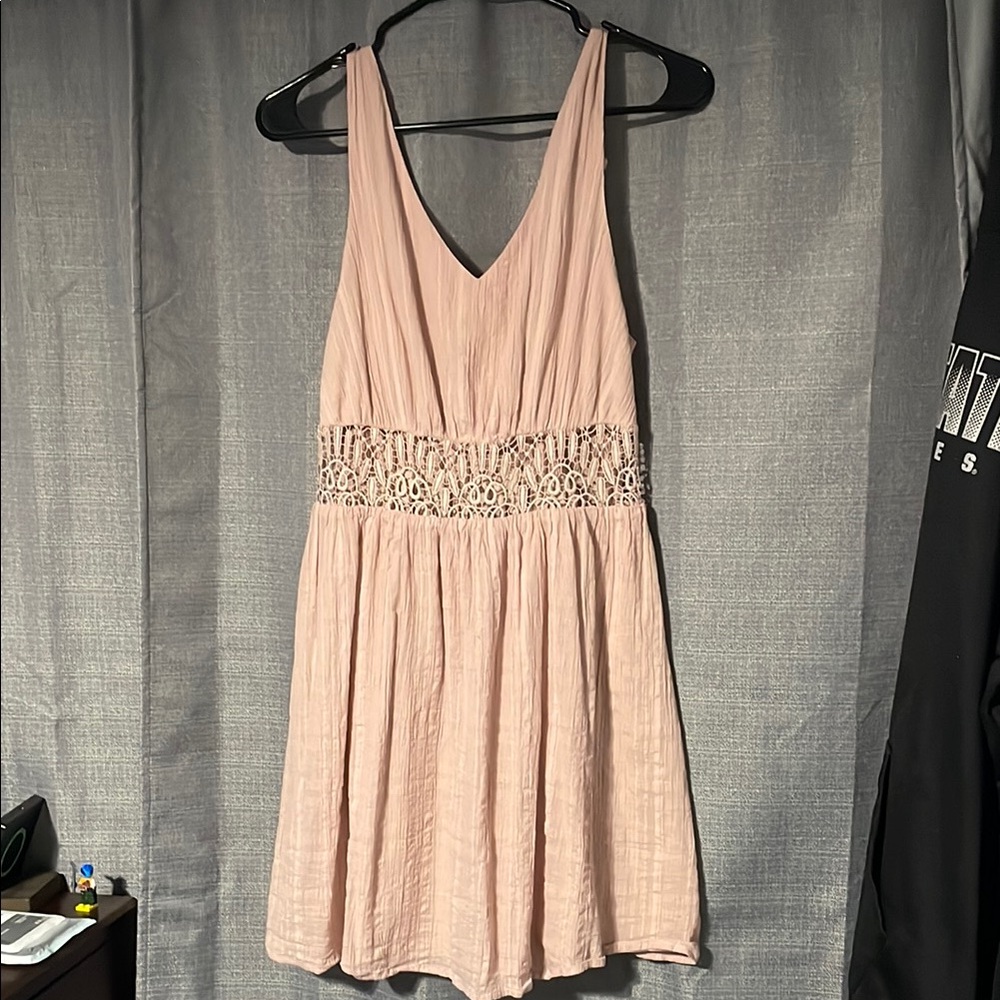 Elegant Pink Sleeveless Dress
